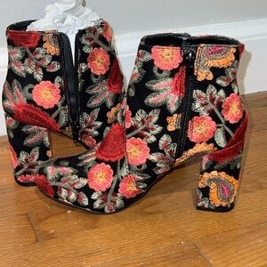 Embroidered floral boots
